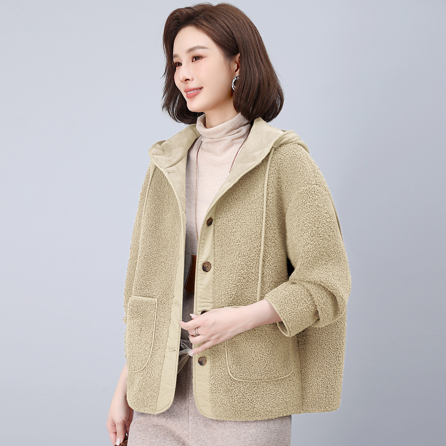 休闲连帽仿羊羔毛短外套女春秋季2025新款百搭气质开衫纽扣上衣潮