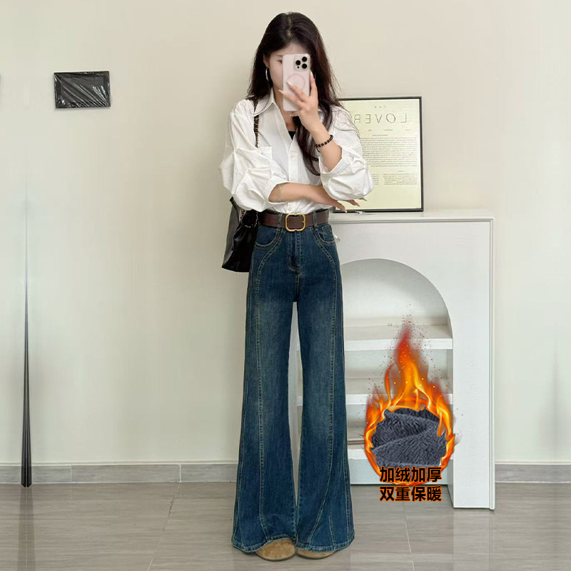 加绒不贴腿喇叭牛仔裤女秋冬季2025新款宽松爆款高级小个子直筒裤