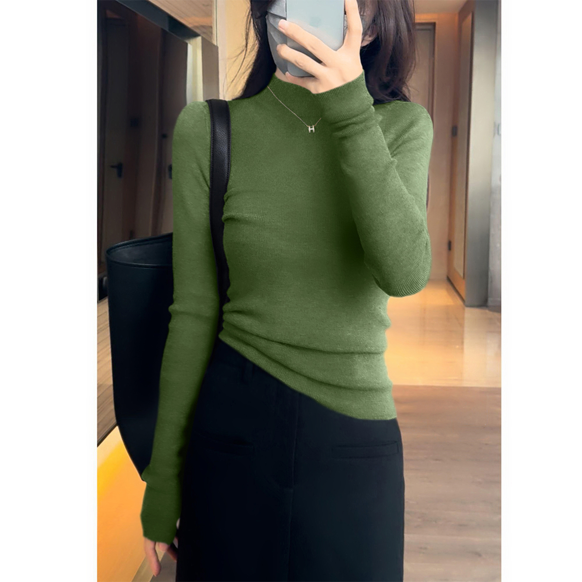 2025秋季新款气质豌豆绿半高领毛衣修身显瘦长袖针织衫打底上衣
