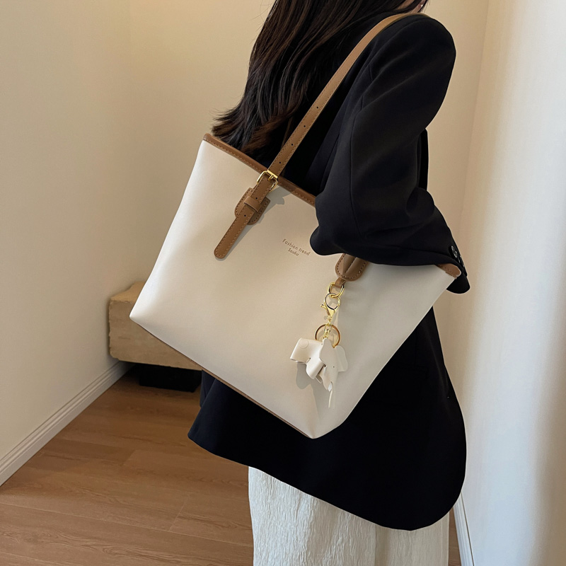 大容量包包女2025新款潮秋冬中号托特包单肩包质感女士通勤大包包