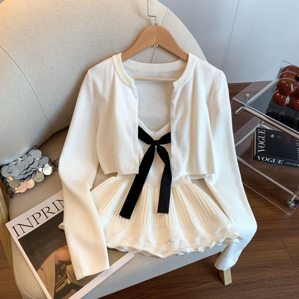 韩系氛围感早秋上衣女2025新款针织开衫外套内搭蝴蝶结吊带两件套