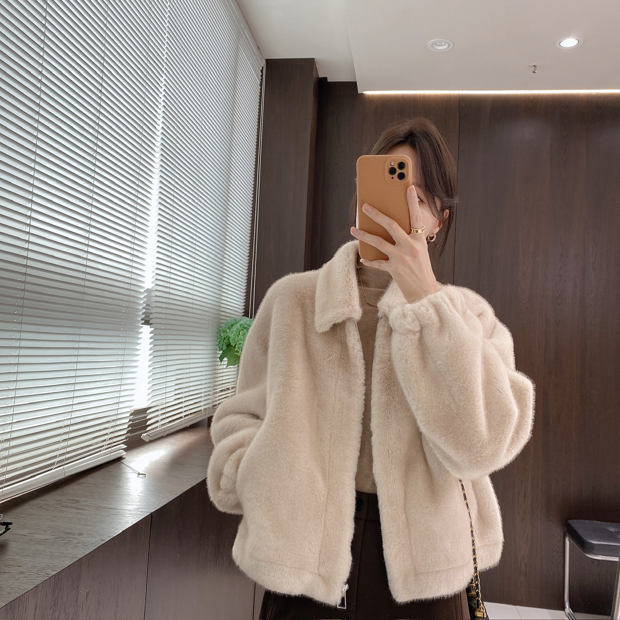 IMFLY金小金自制女装 毛毛外套DYW10056冬季翻领毛绒短款夹克上衣