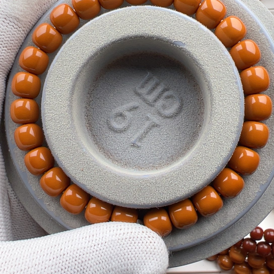 *****猴头核桃手串小老行