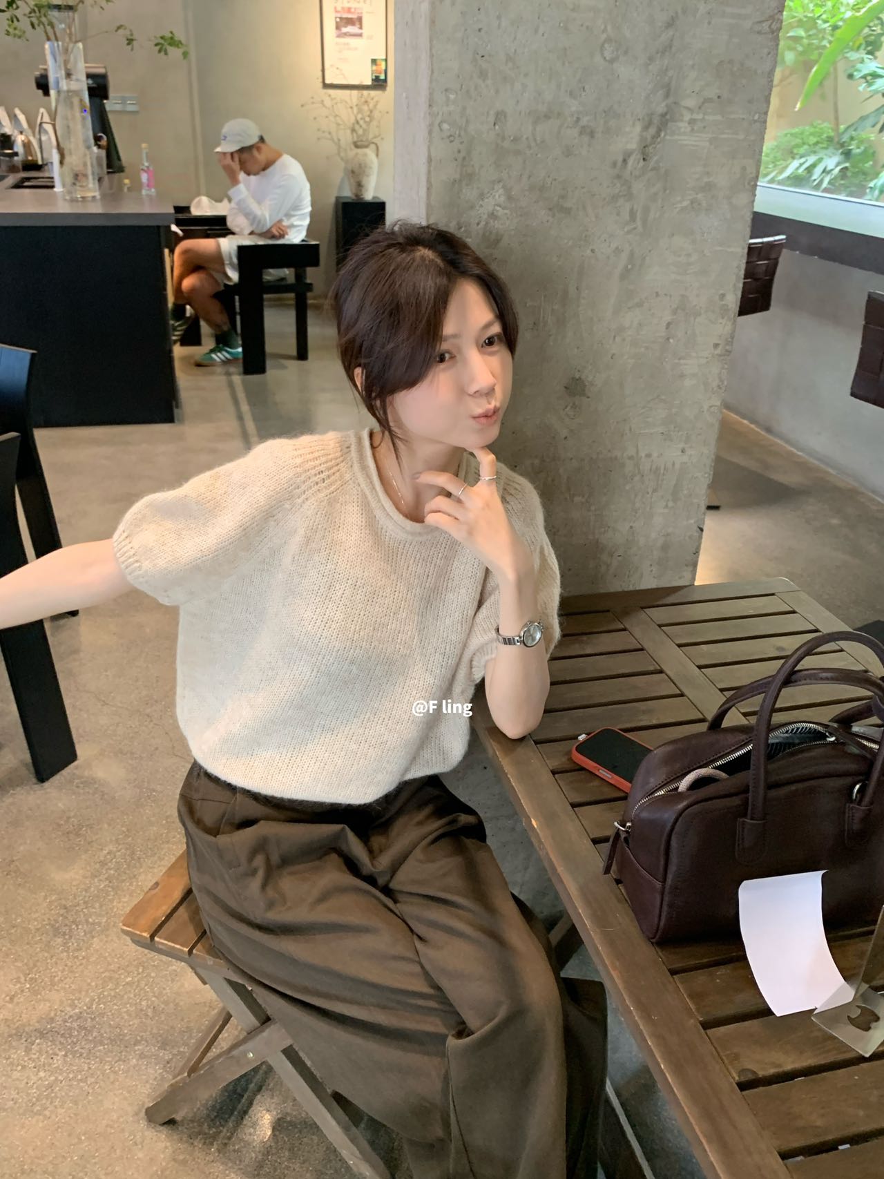 【芳龄F.LING】格调 毛衣薄款极简风女装毛针织衫休闲FL0887