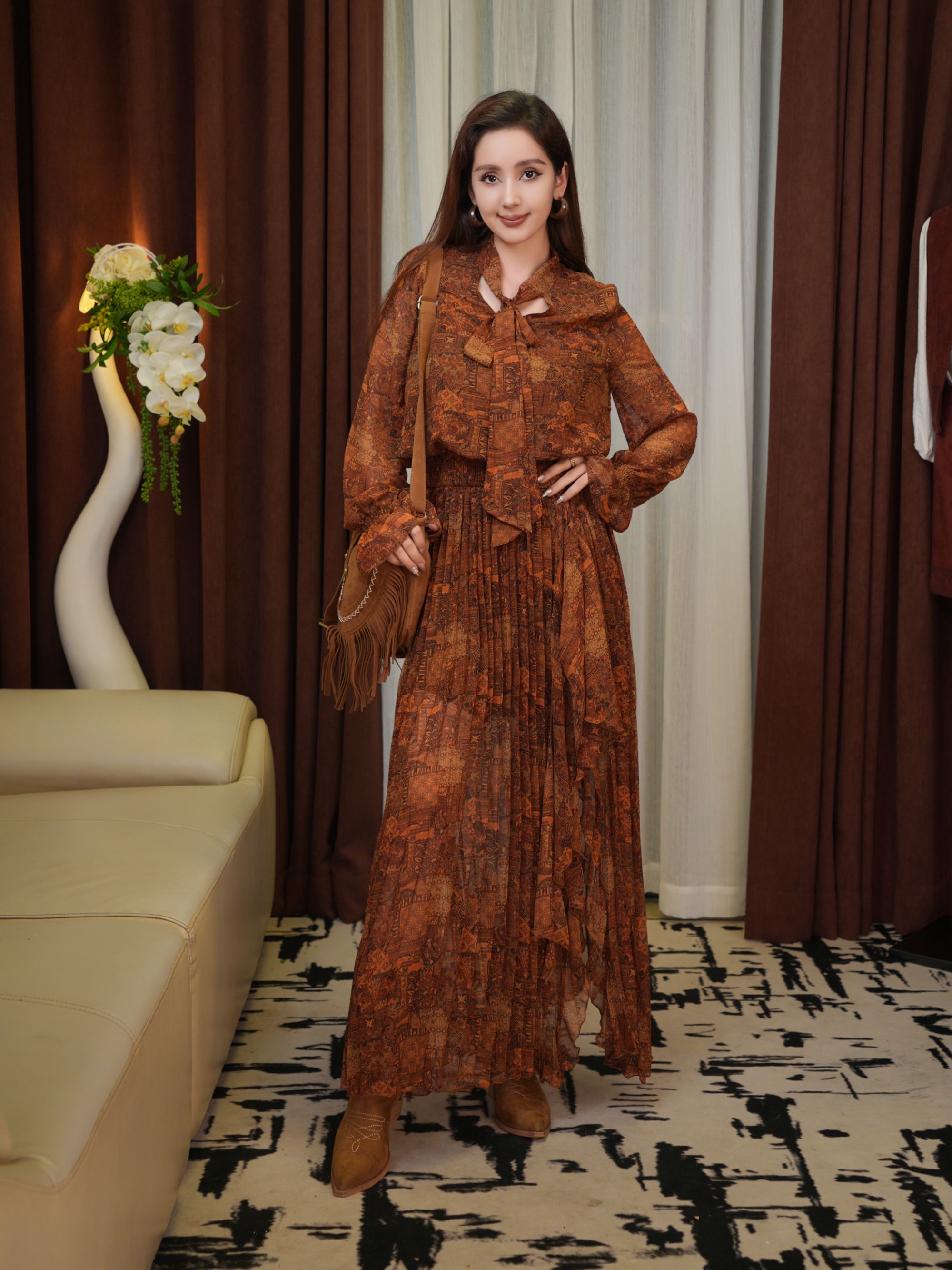 早秋复古棕色碎花连衣裙女礼服开叉荷叶边飘带法式长裙子