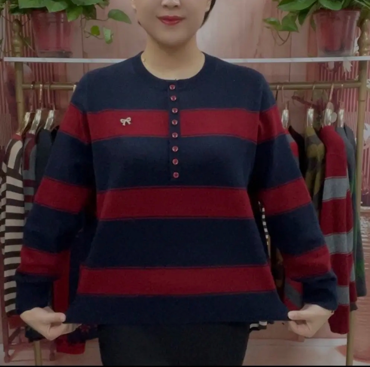 大码打底秋洋气中老年妈妈针织衫冬时尚新款宽松毛衣显瘦大版衫女