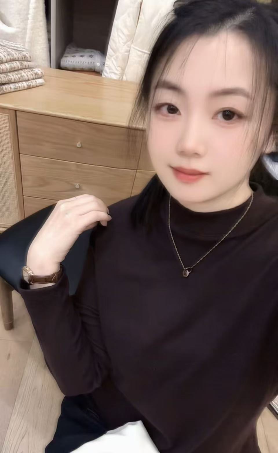 七言家百搭刚需！#软绵绵黛紫慕斯绒立领温软高弹打底衫@