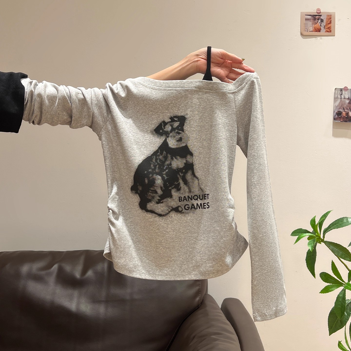 斜领长袖甜辣t恤新款印花秋冬时尚气质修身褶皱显瘦韩版百搭上衣