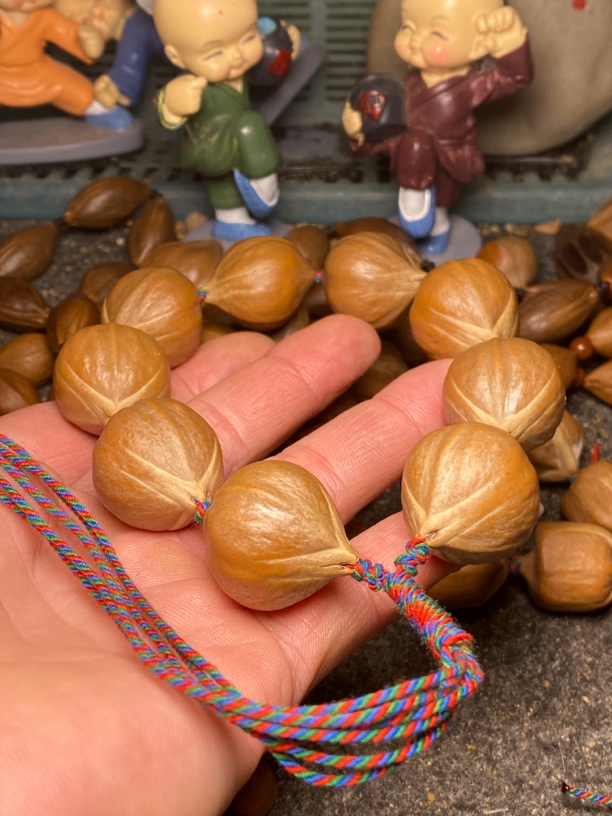 橄榄核铁核原皮手串大尺寸圆核手持2.2大尺寸