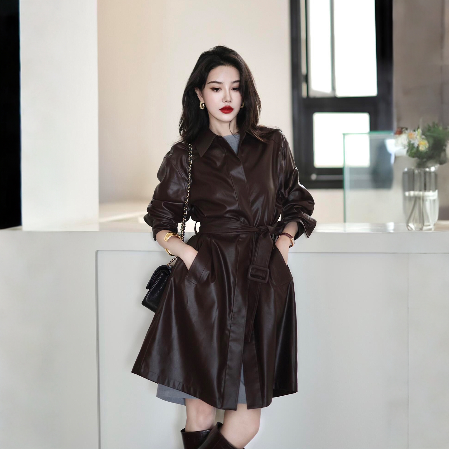 今年流行漂亮2025年秋美式复古风气质棕色皮衣外套小个子时尚夹克