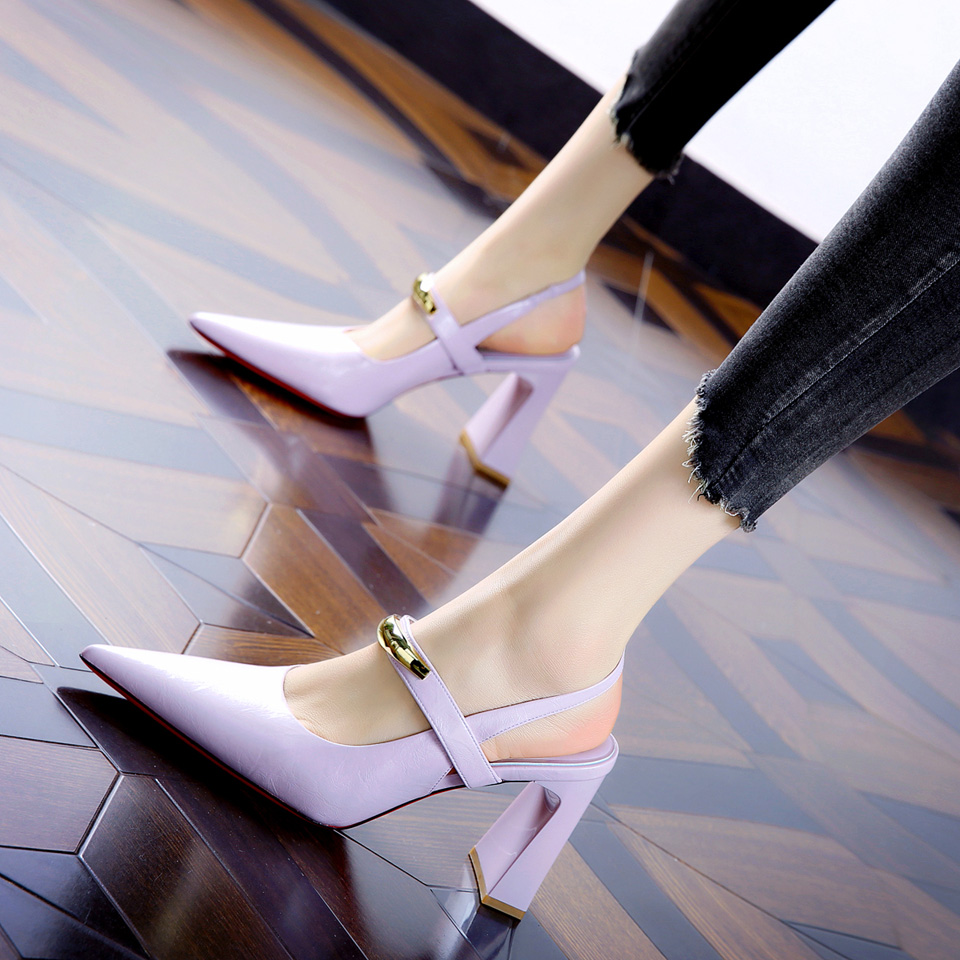 8CM[已开价]时尚尖头高跟鞋女2025年夏季气质金属粗跟单鞋XD85371