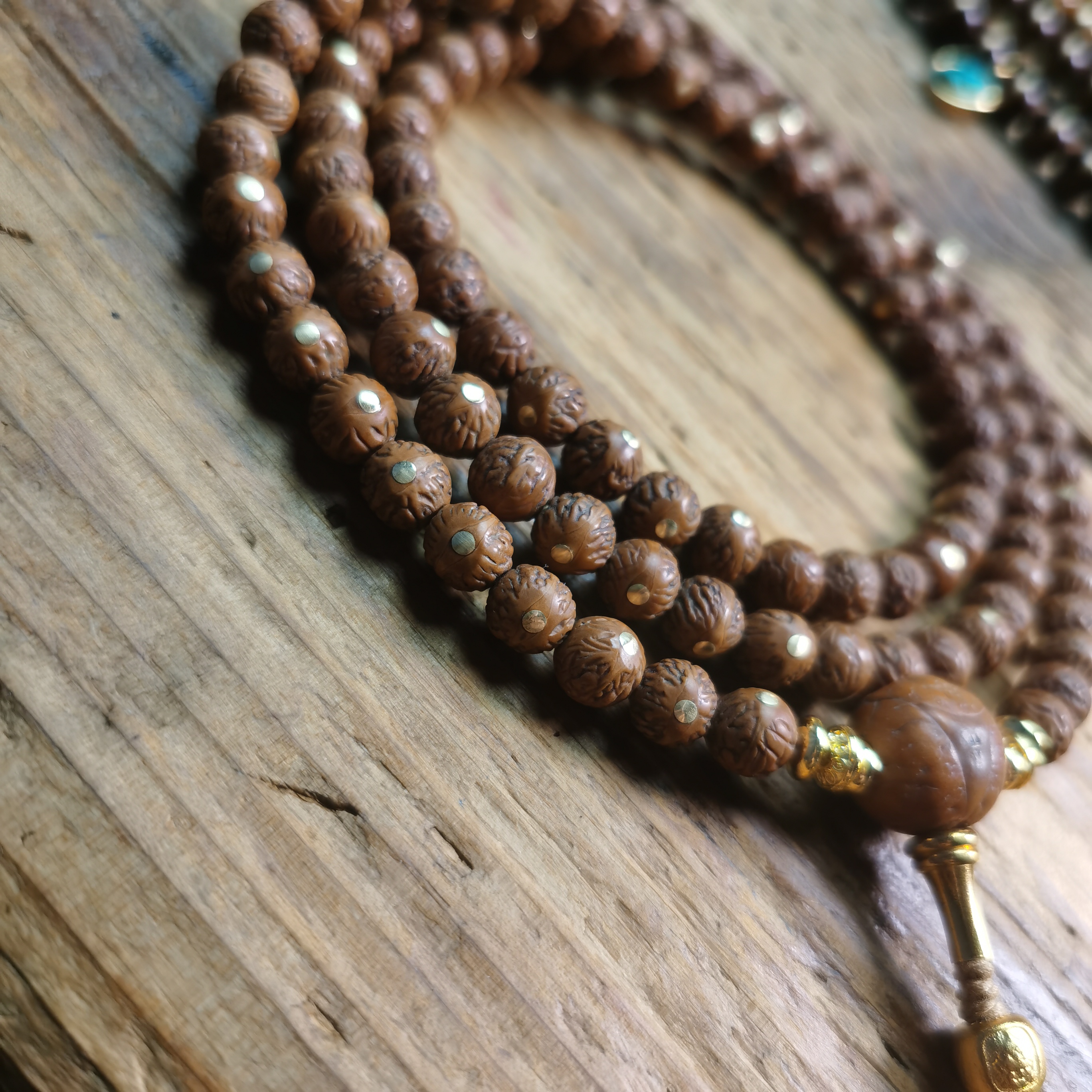 国产小凤眼酸枣核镶嵌铜钉文玩脖挂念珠手持佛珠实卡7.7mm左右