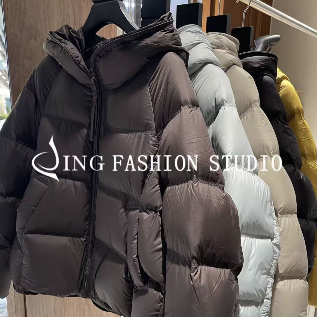 JING2025冬季新款时尚潮流保暖连帽白鸭绒羽绒服休闲轻柔宽松百搭
