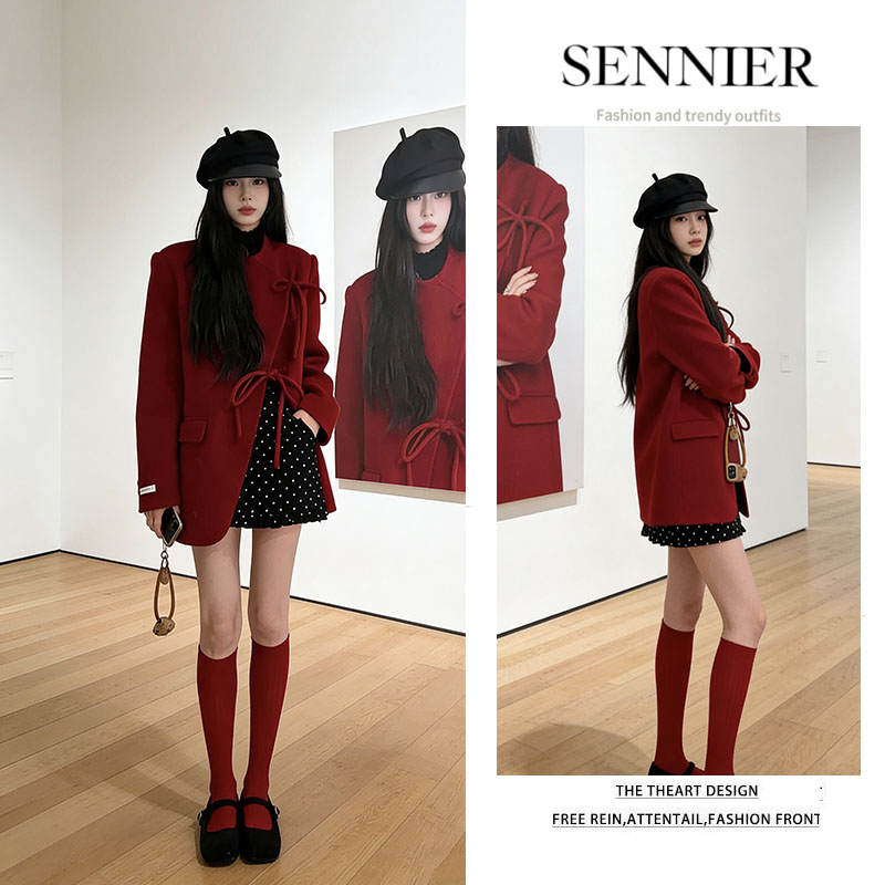 【现货】2025秋冬新款过年战袍国风蝴蝶结气质外套波点短裙两件套装