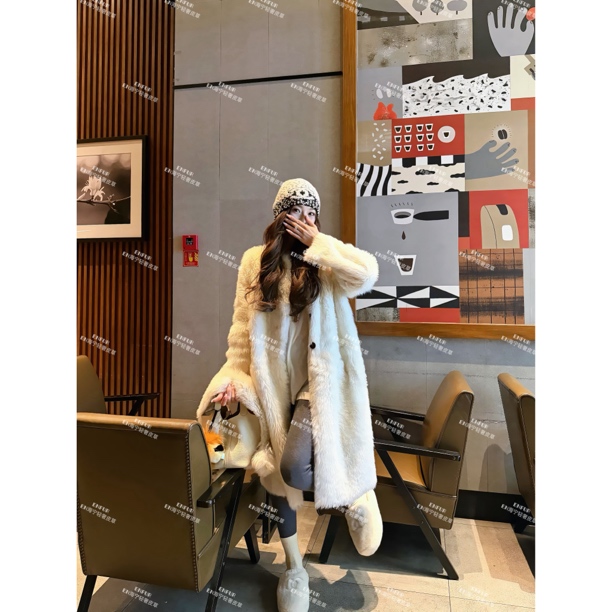 EN 2025/FW |  双重心动 圆领长款托卡皮毛一体皮草外套GG78799