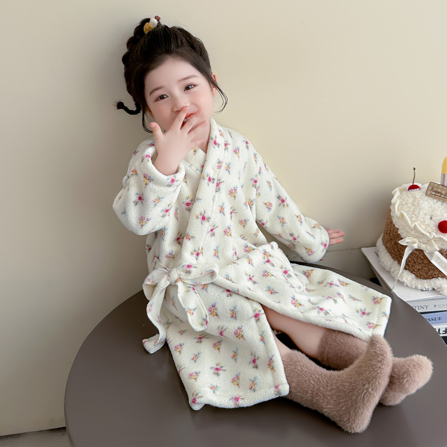 儿童可穿式浴袍秋冬珊瑚绒加厚女孩宝宝家居服睡衣女童法兰绒睡袍