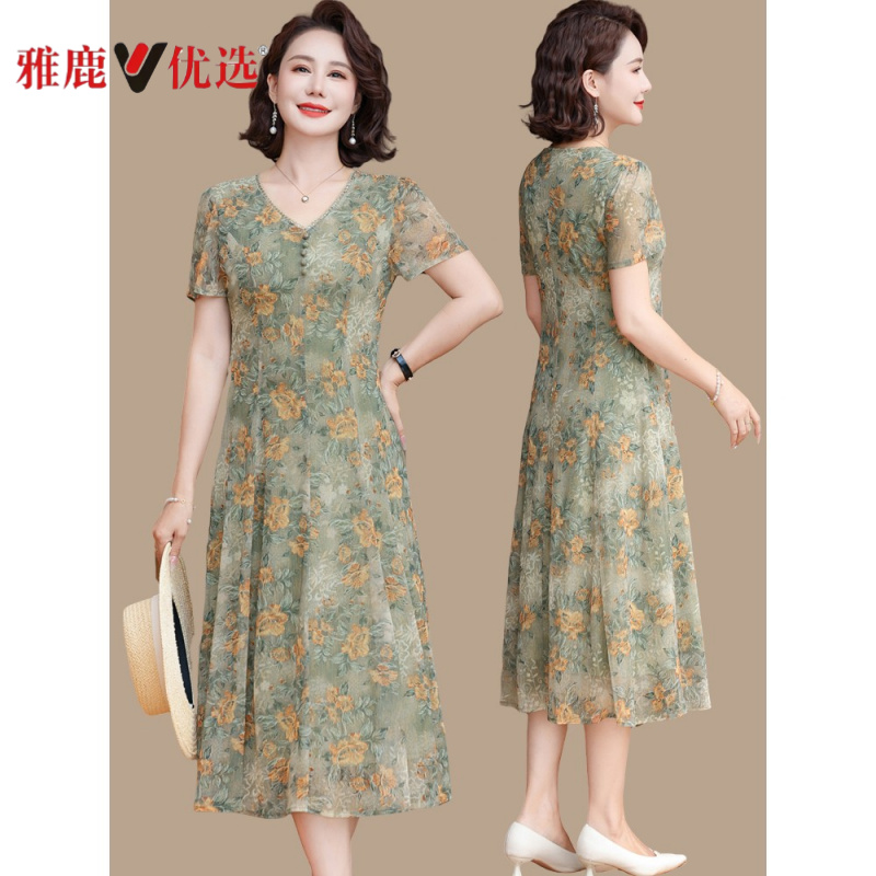 雅鹿中年妈妈夏装连衣裙洋气遮肚40岁50中老年女夏季新款碎花裙子