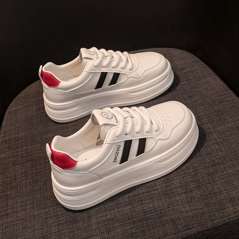 Moleubak小白鞋女款2025新款爆款春秋季显脚小女鞋时尚休闲板鞋