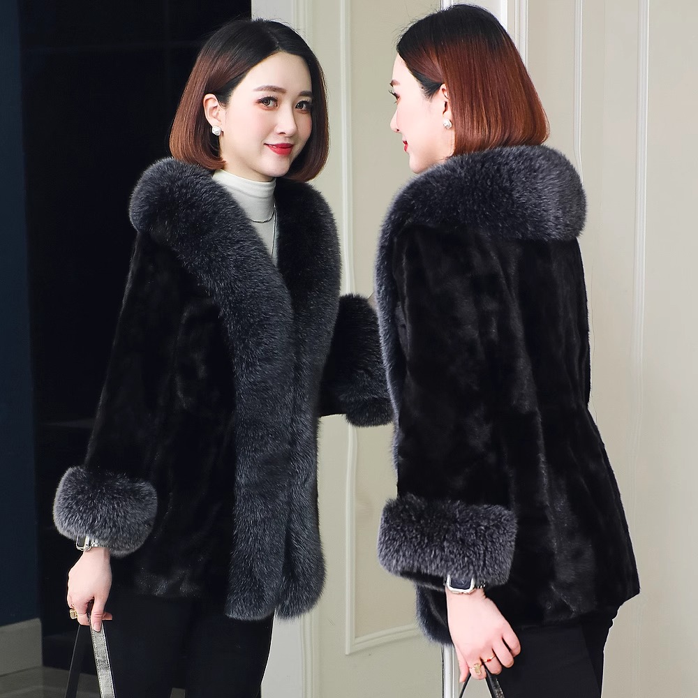 2025年冬季新款水貂毛大衣女中长款皮草外套狐狸毛领显瘦女士外套