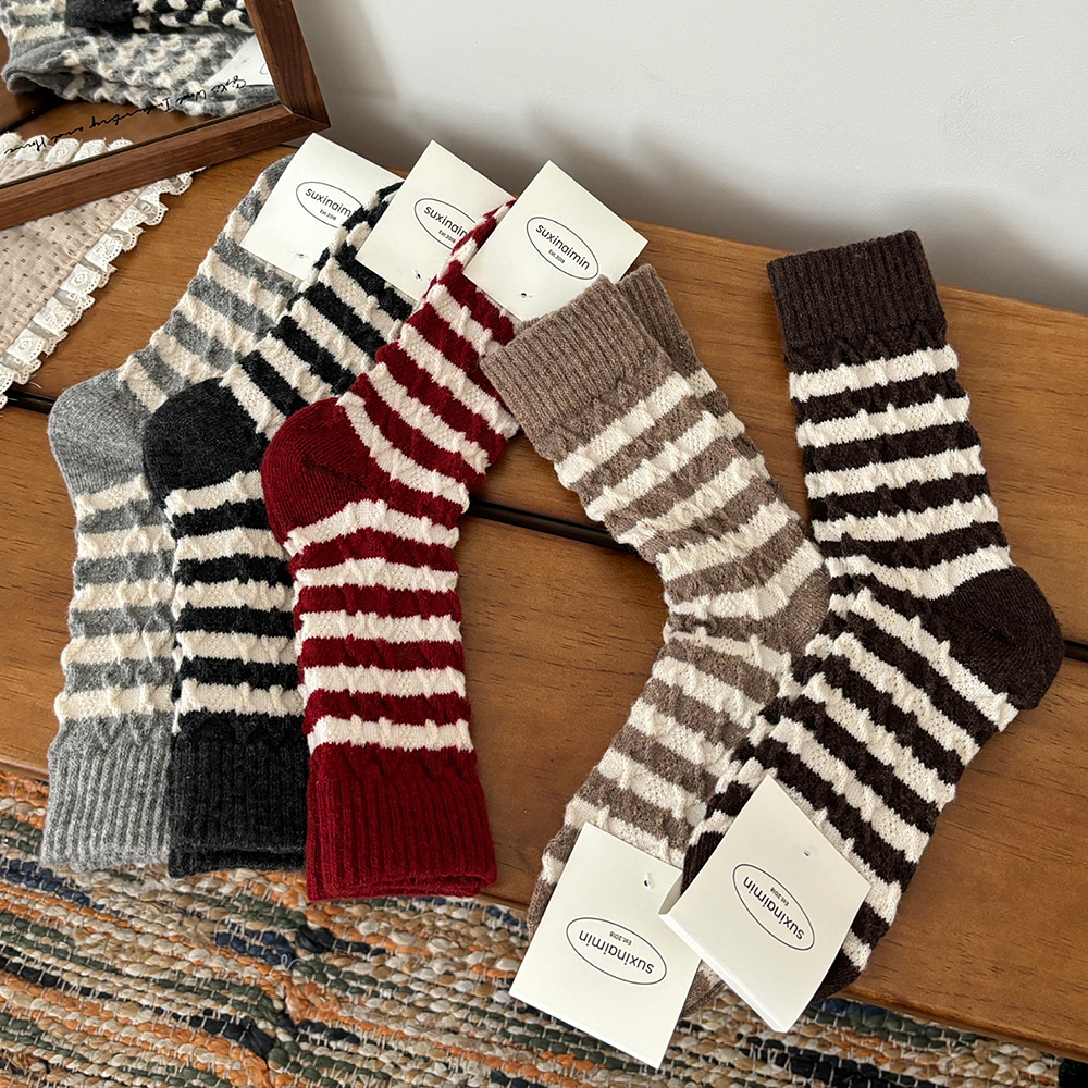 2577 秋冬复古麻花纹羊毛袜经典条纹ins潮堆堆长袜冬天保暖袜子