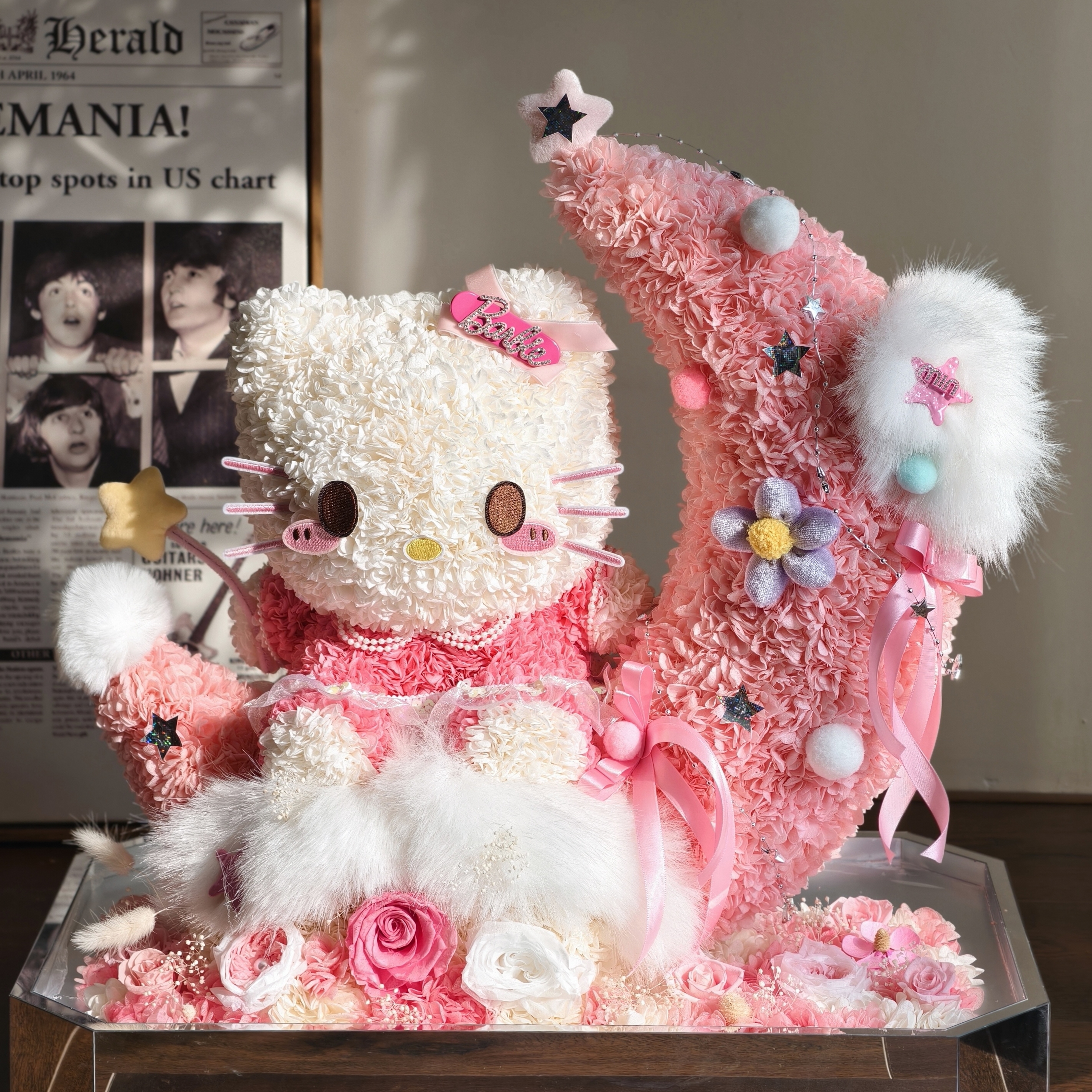 《L B D R》情人节云端月亮粉HelloKitty猫永生花礼盒
