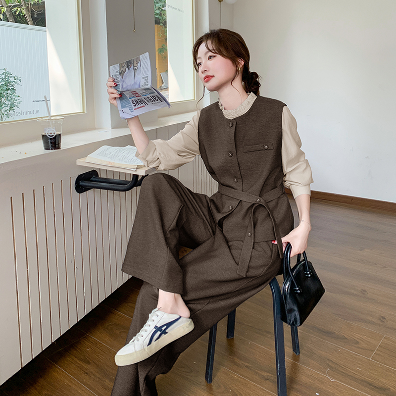复古咖色西装马甲阔腿裤三件套女2025春新款爆款长袖衬衫气质ootd