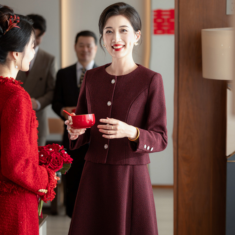 婚宴妈妈礼服高贵小香风两件套装2025新款冬季喜婆婆婚宴装喜