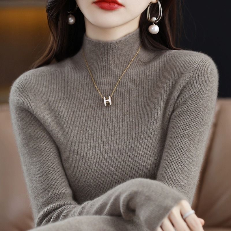 鄂尓多市秋冬羊毛衫女士半高领加厚修身毛衣套头大码内搭打底衫