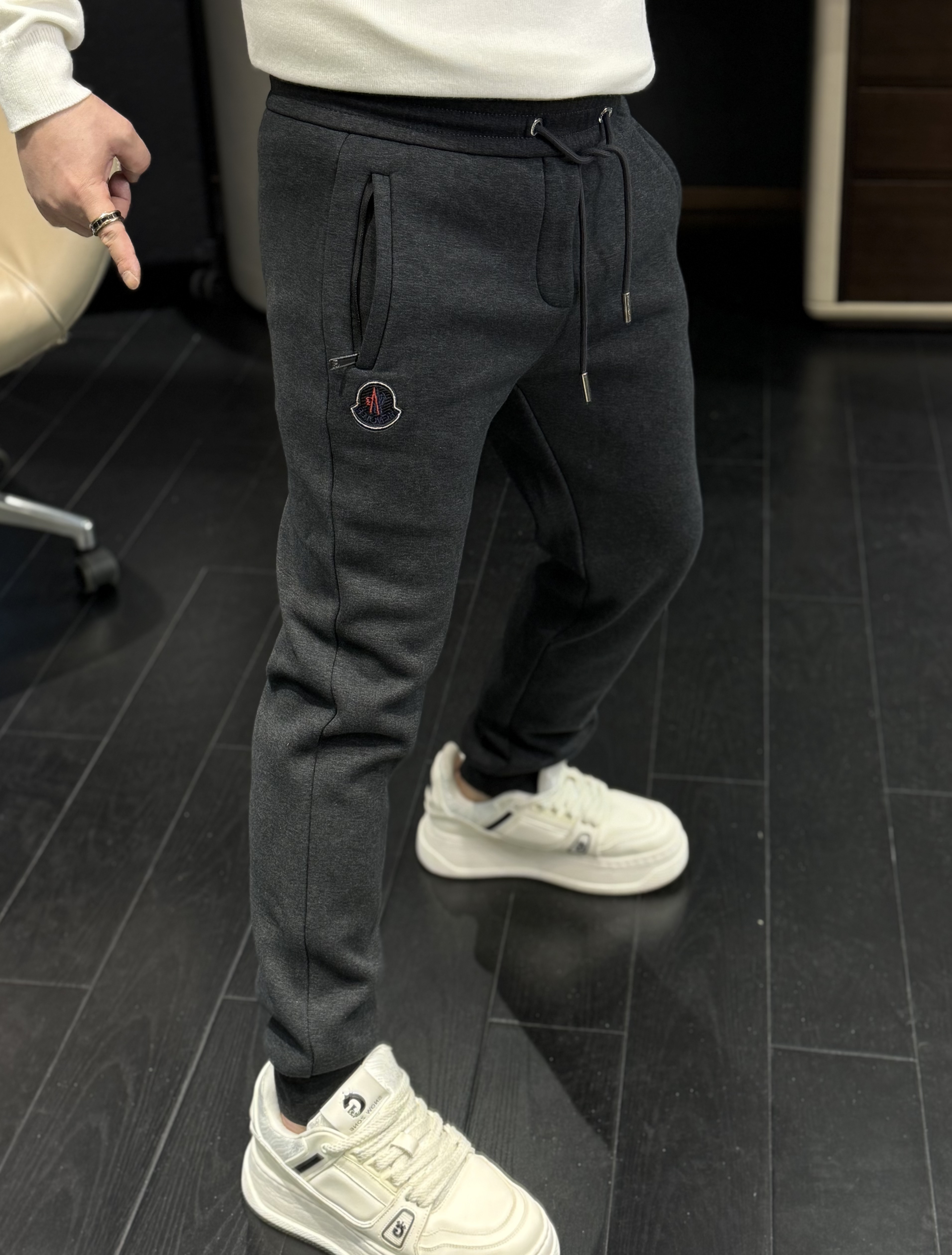 【马哥严选】高品质休闲裤秋冬云感棉加厚磨绒高弹力修身收口小脚裤