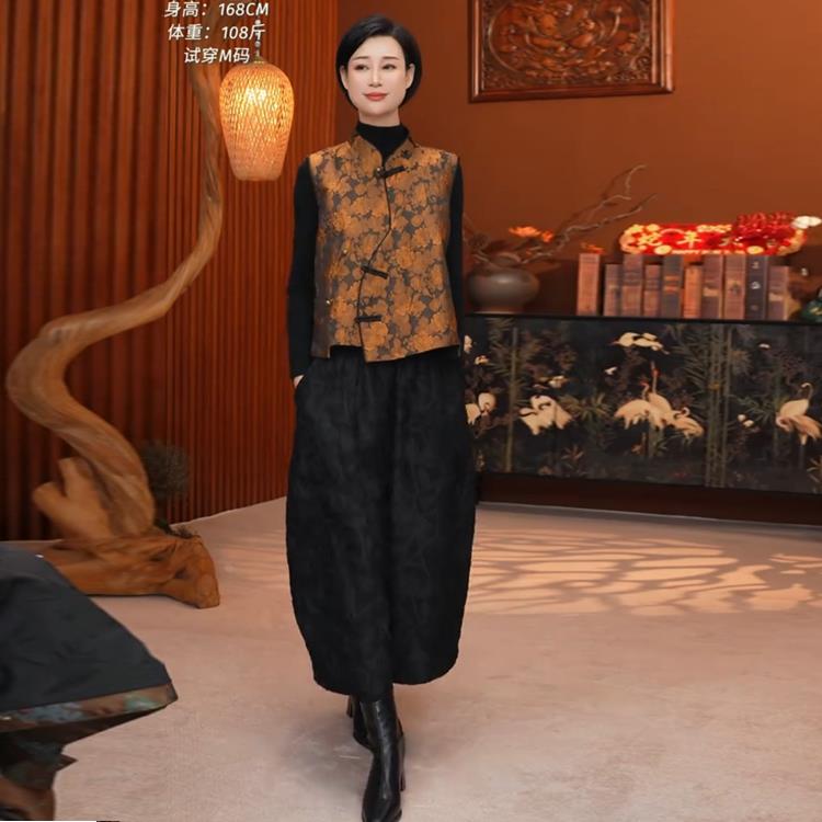 国风香云纱时尚套装女2025春夏新款中式真丝缎提花马夹上衣+裤子
