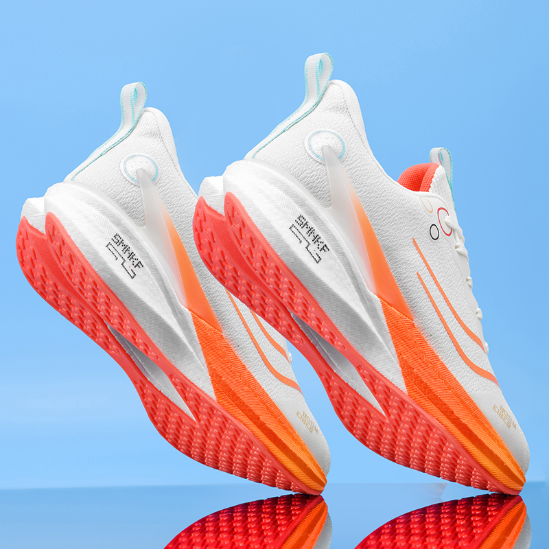 赤兔8pro蛇年限定跑步鞋2025年新款专业竞速运动鞋大童碳板跑鞋男