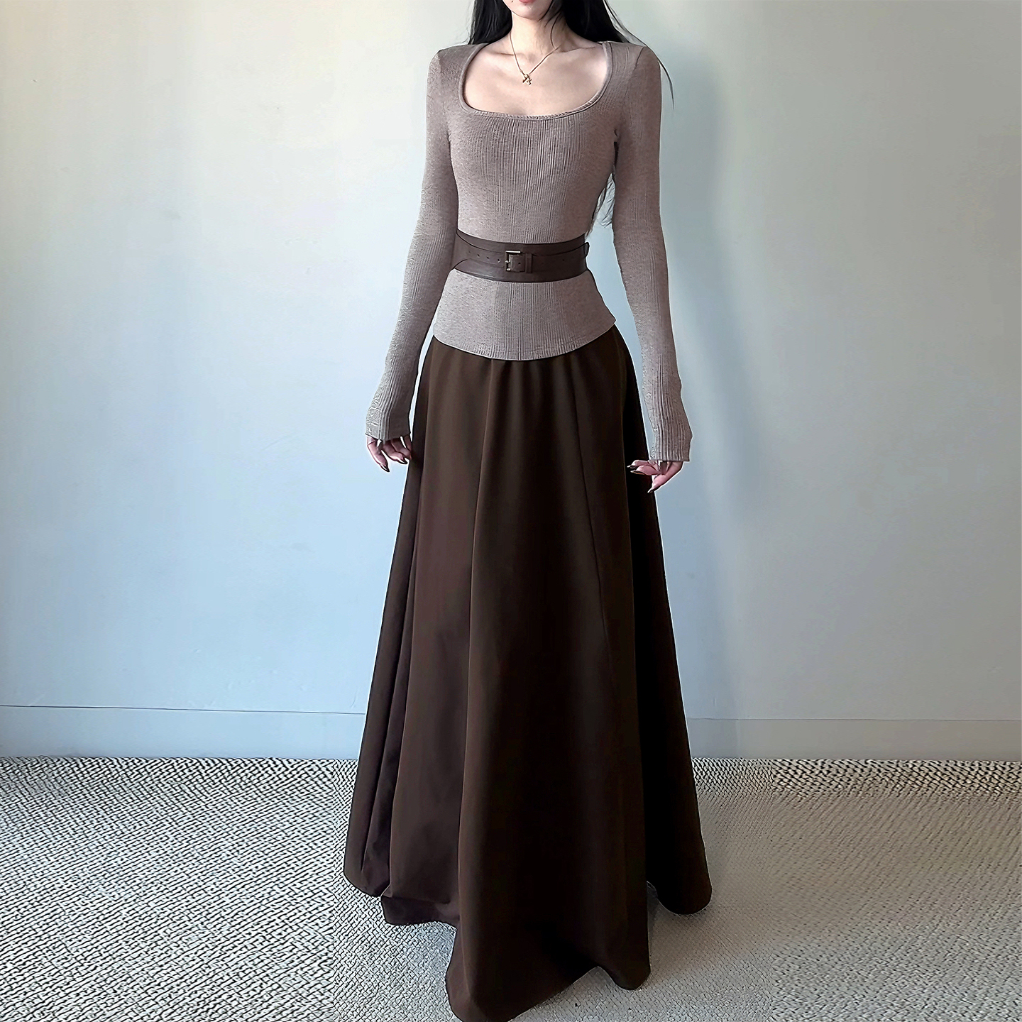 时尚收腰秋冬套装女长袖针织打底上衣高腰显瘦半身裙长裙两件套