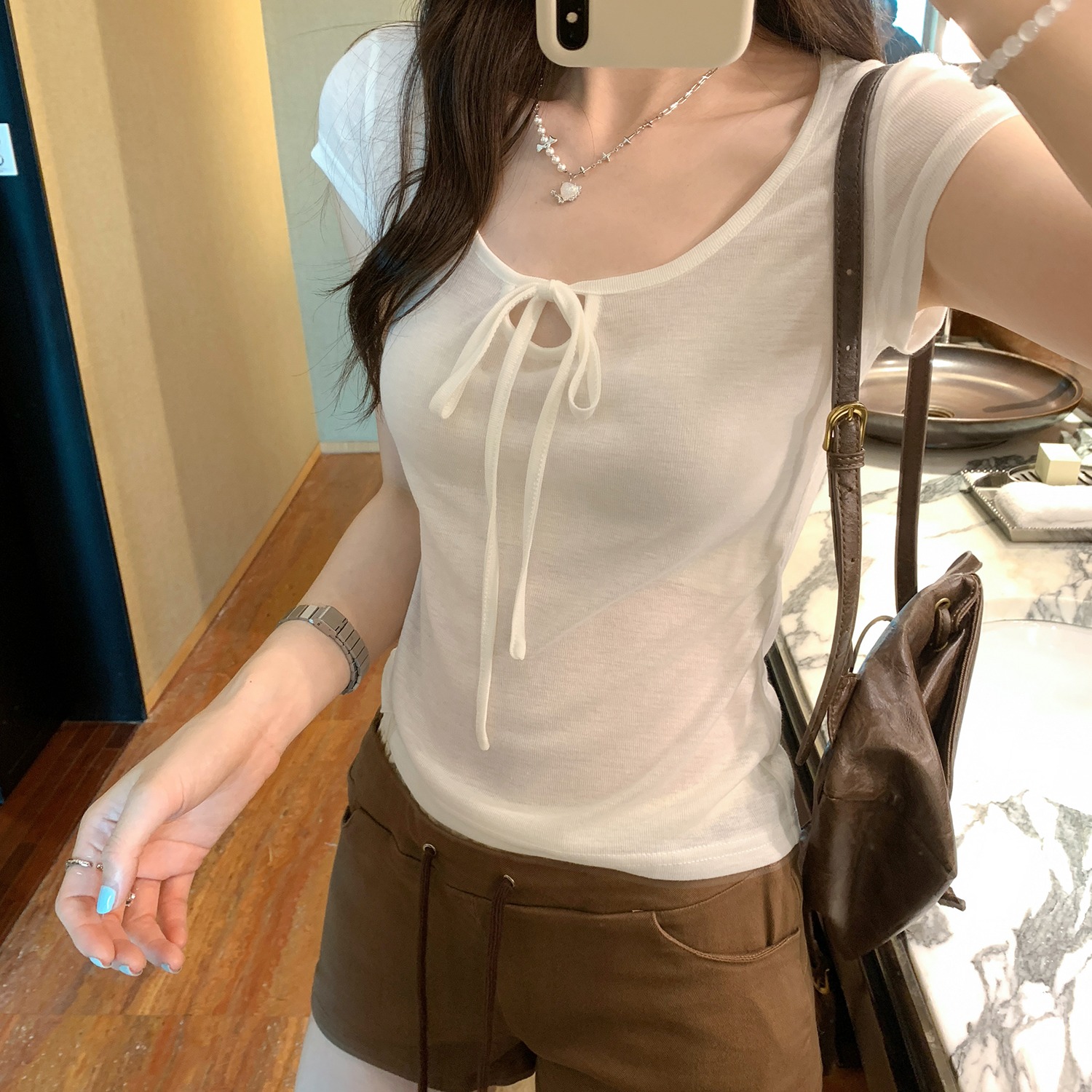 蝴蝶结系带轻薄白色正肩短袖T恤女新款夏天巨好看上衣
