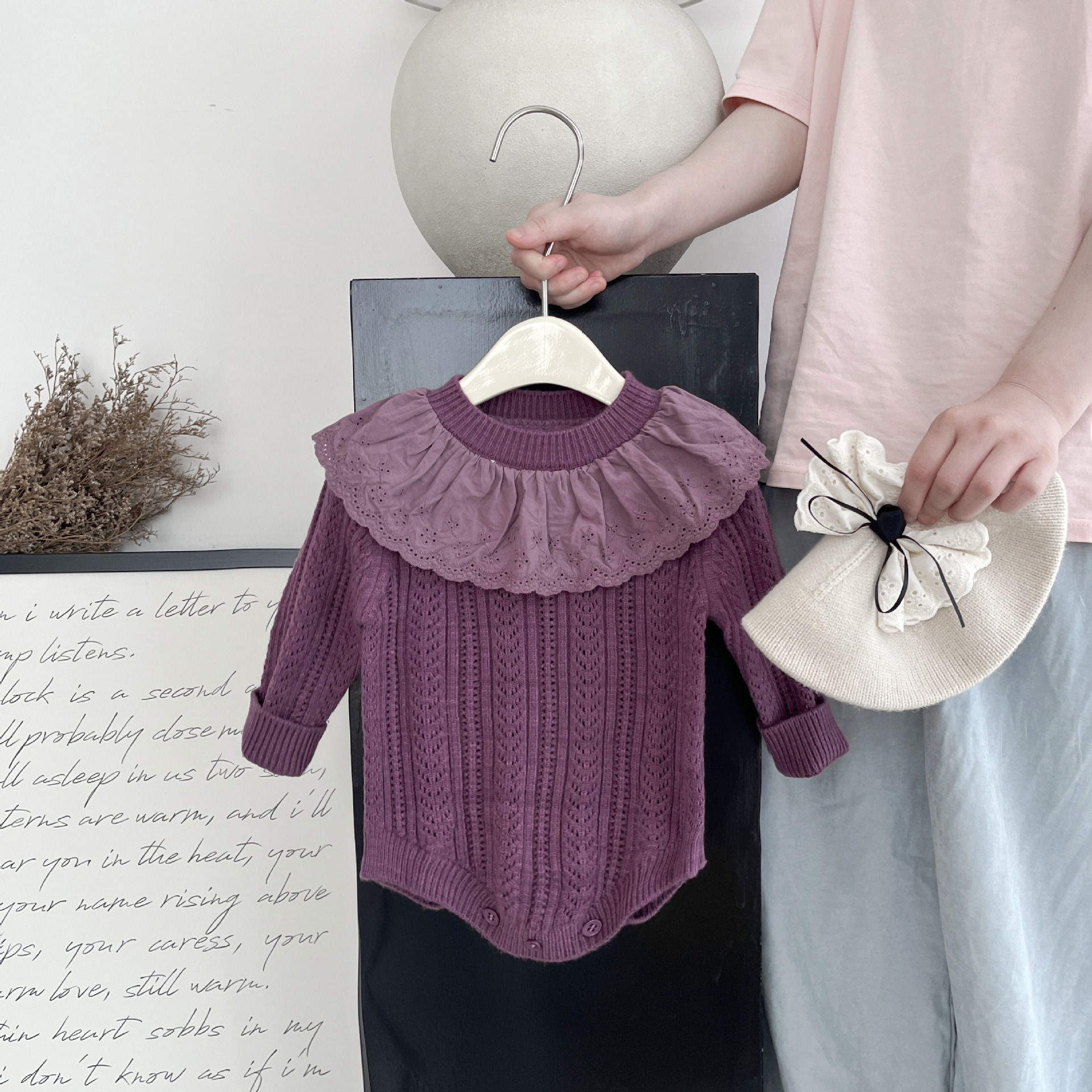 ins韩版新生儿针织连体衣衣服镂空荷叶领包屁哈衣洋气公主爬服潮.