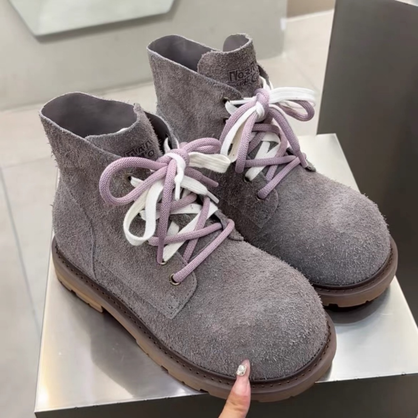 2025秋季新款卡皮巴拉大头厚底真皮马丁靴女增高擦色复古休闲短靴