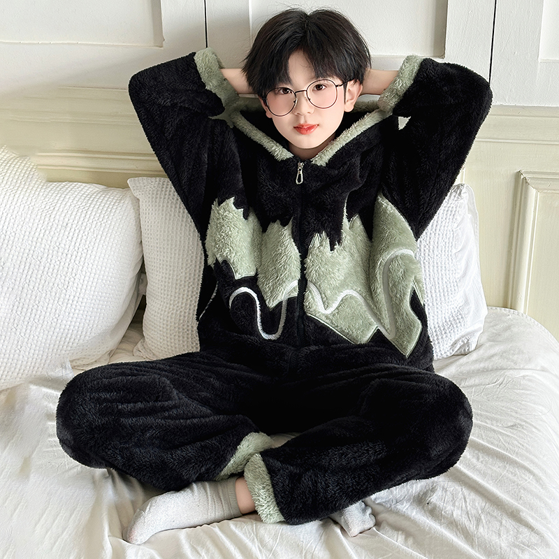 男童冬季2025新款中大童秋冬款男孩加绒加厚儿童家居服珊瑚绒睡衣