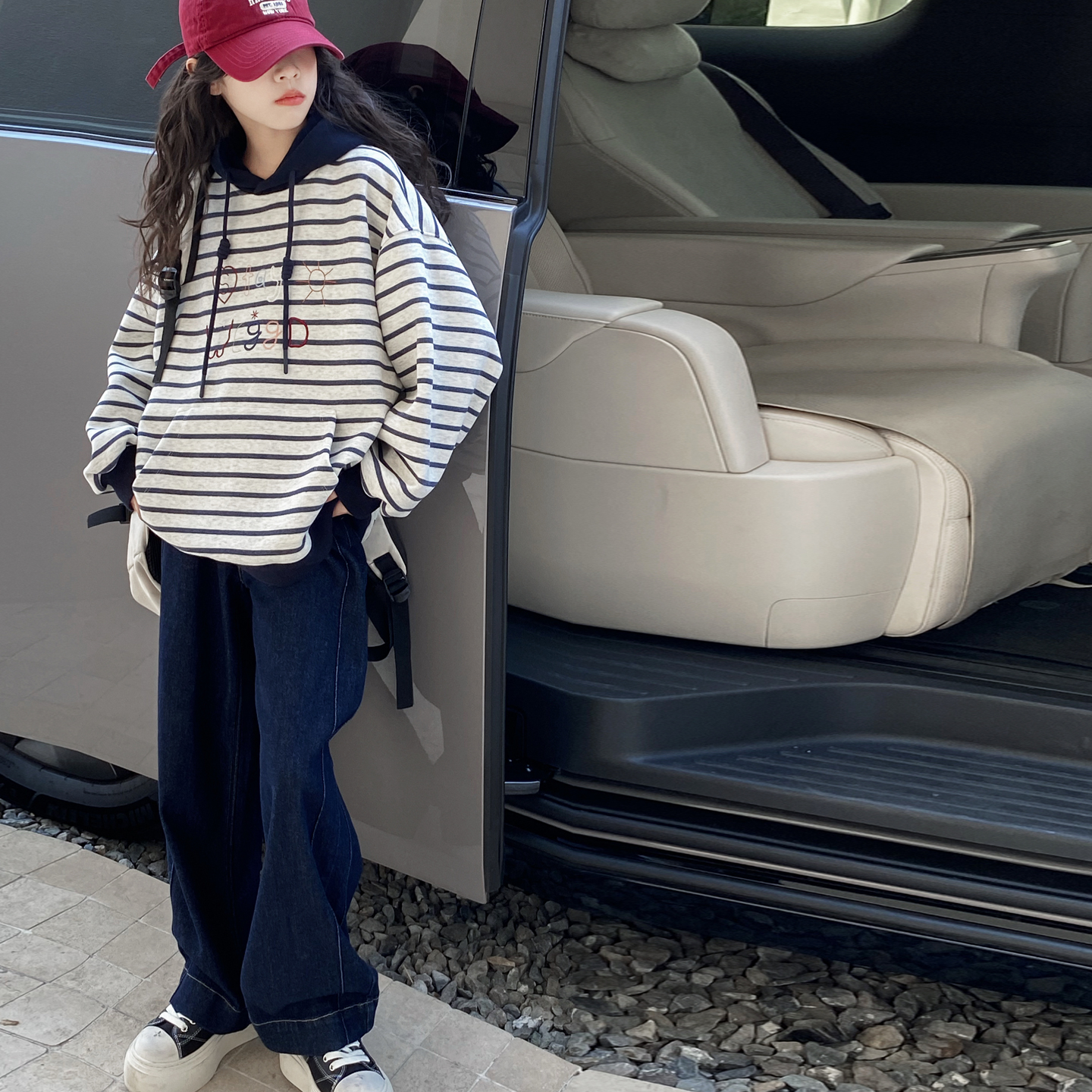 秋季女童套装2025新款儿童条纹连帽卫衣大童女孩牛仔裤秋款两件套