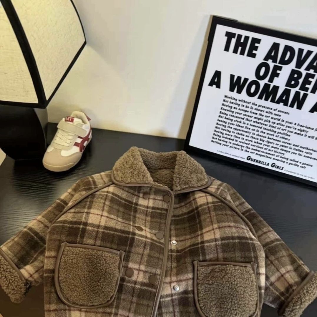 掌柜【推荐】咖格双排大衣~冬季孩童外套加厚宝宝男童女童翻领加绒