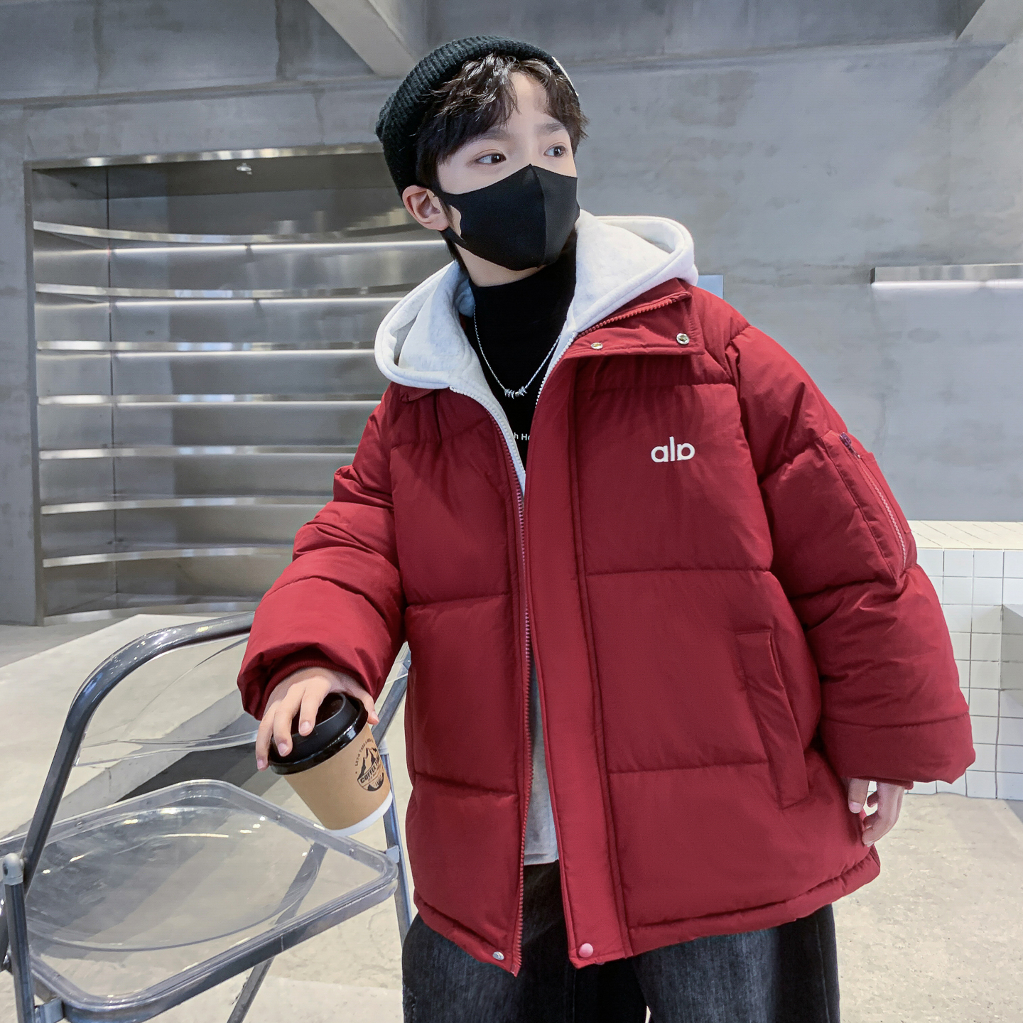 儿童装男童冬装棉衣外套2025新款中大童冬季棉服男孩红色保暖棉袄