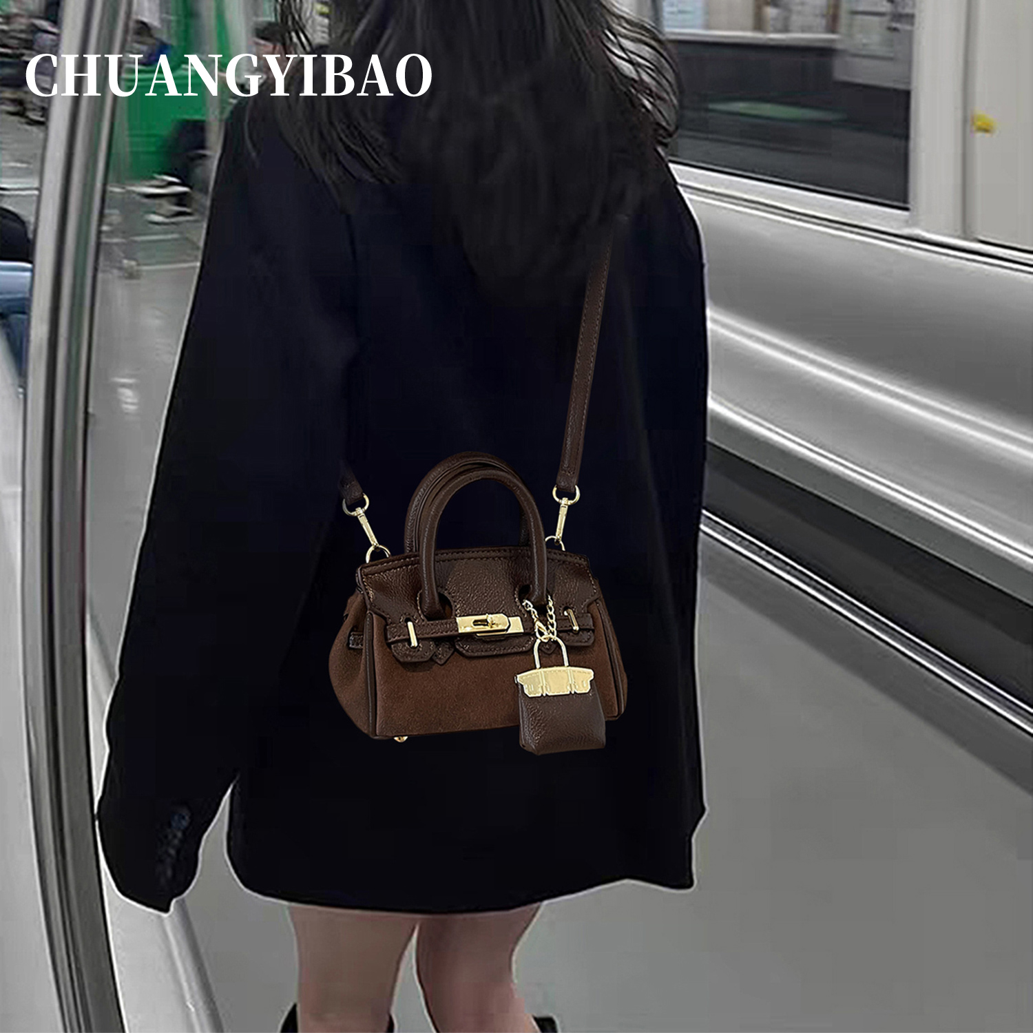 秋冬超火手提麂皮凯莉包包女2025新款轻奢小众高级感通勤斜挎小包