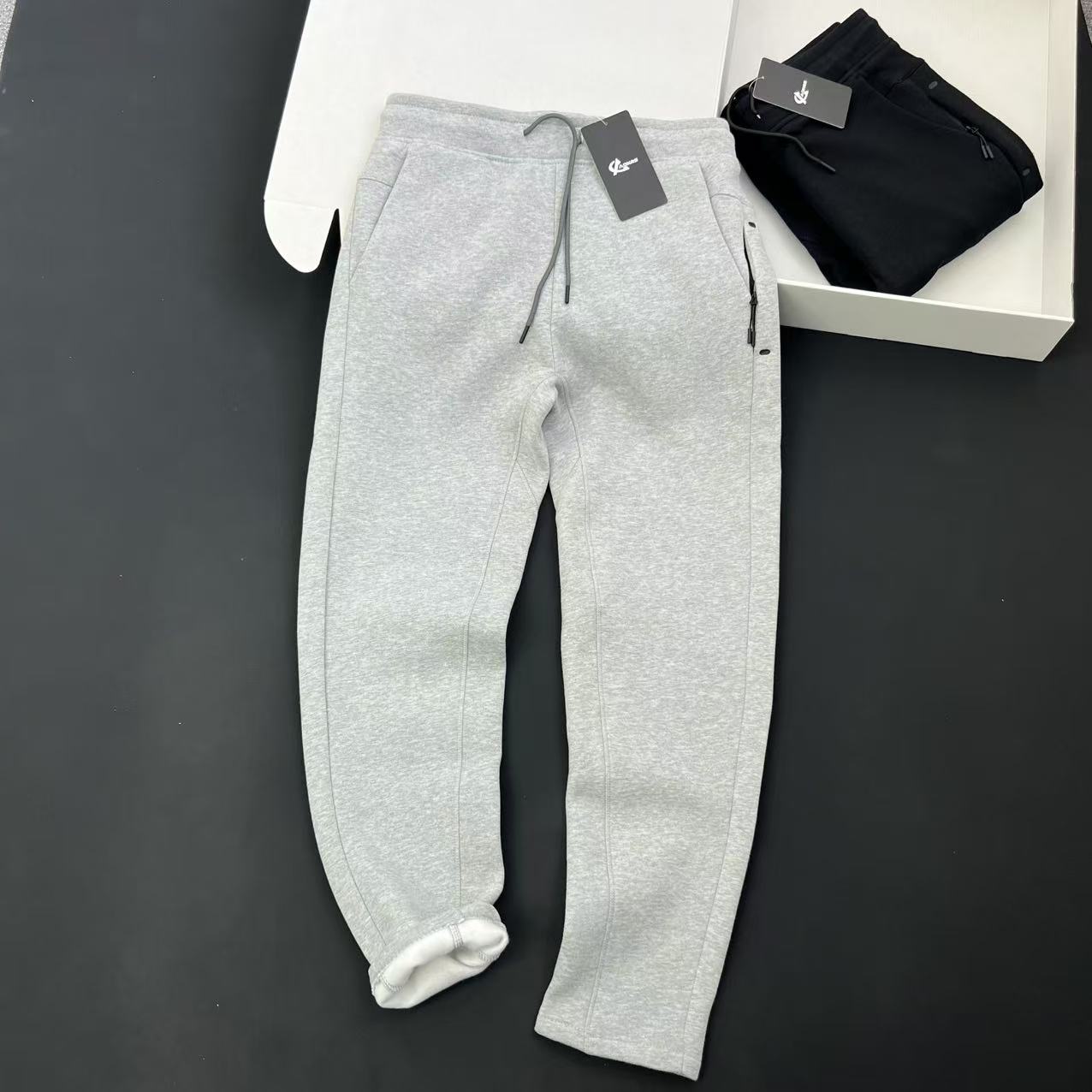 美单 版型超赞 男士加绒加厚运动裤长裤 立体裁剪