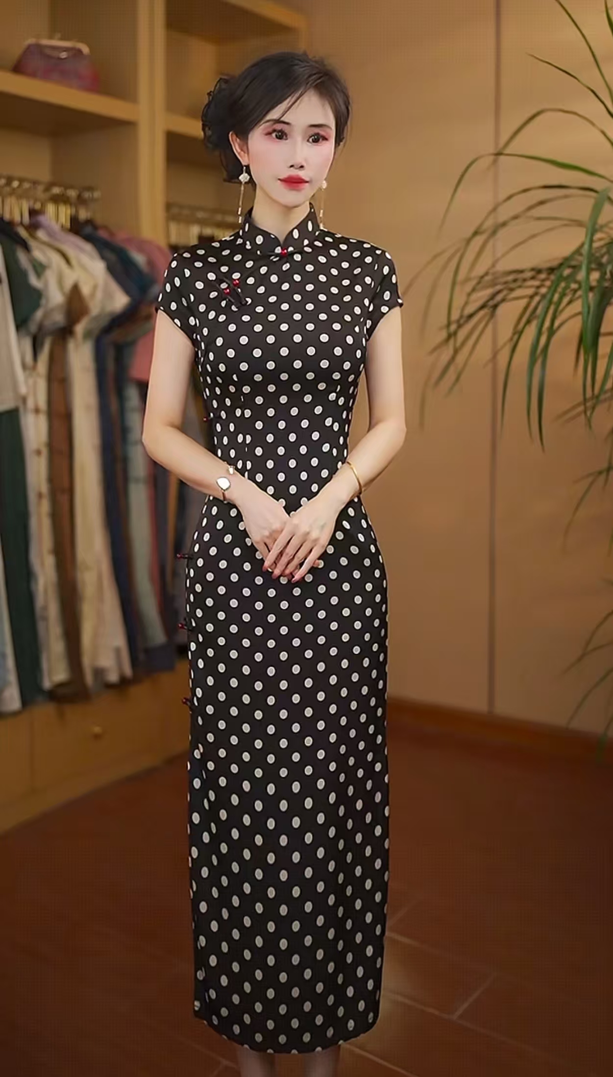 伶俐 日常波点气质文艺国风复古优雅长款旗袍