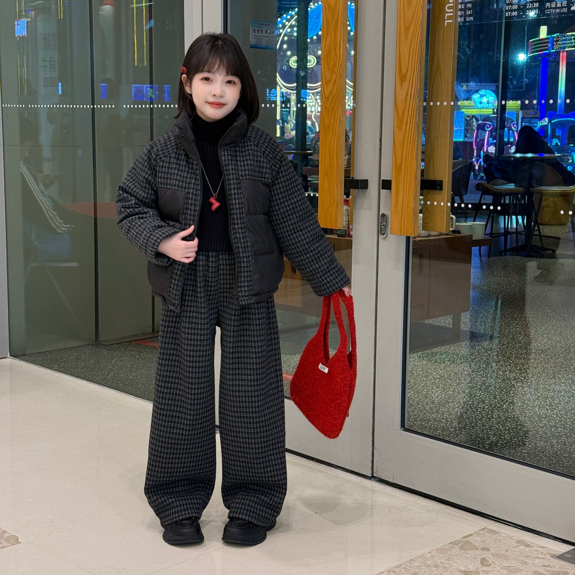 女童格子棉服套装冬季加绒加厚2025新款洋气中大童冬款儿童两件套