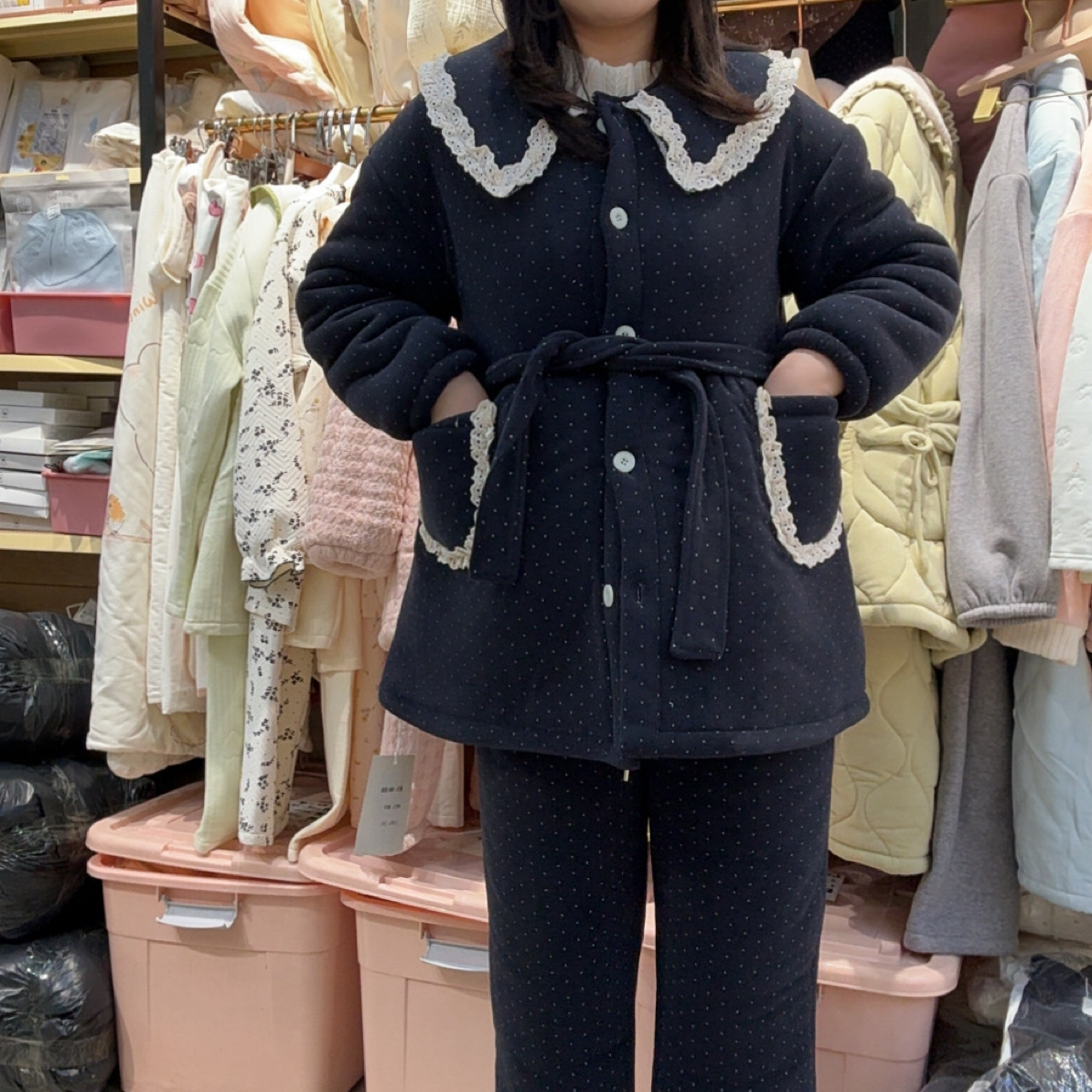 H66冬季三层夹棉加绒加厚蕾丝领孕妇可外穿睡衣家居服套装