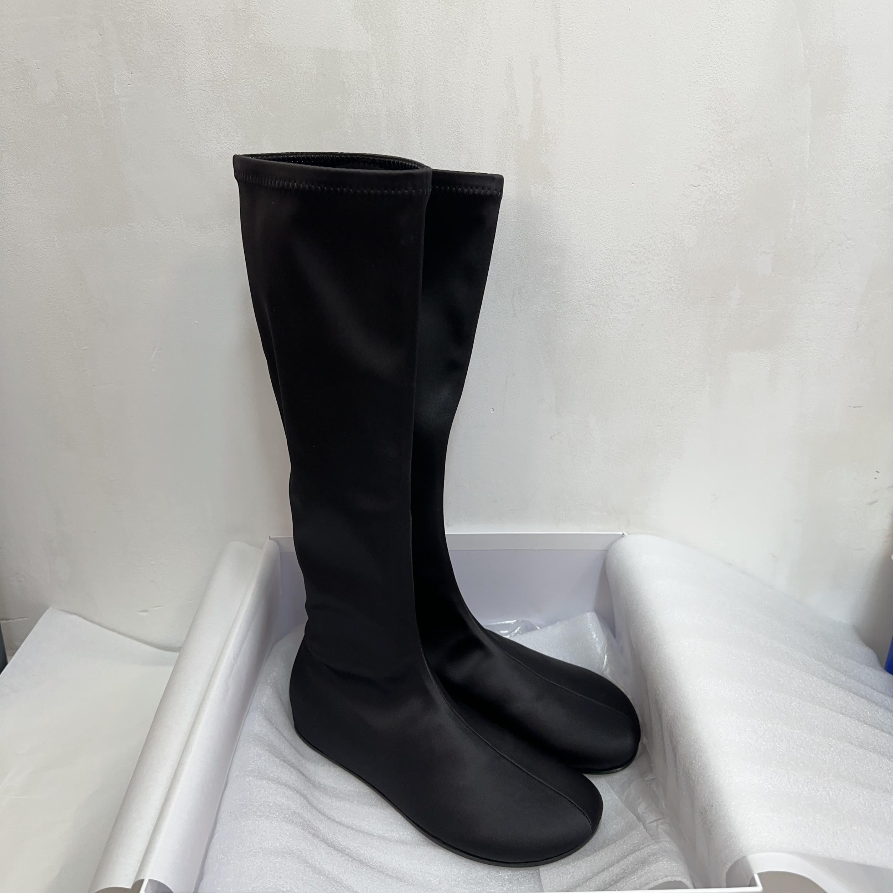 R0W新款极简风时装靴骑士秋冬黑色短靴时尚过膝弹力靴百搭长靴