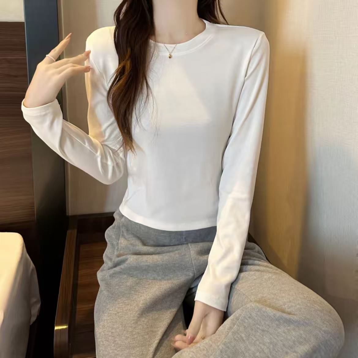 【小个子专属】2025新款打底衫显瘦春秋长袖白色百搭修身圆领秋冬女