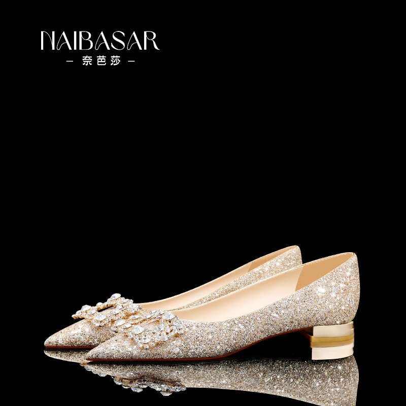 NAIBASAR/奈芭莎平底婚鞋女秀禾婚纱两穿2025爆款喜婆婆礼服单鞋