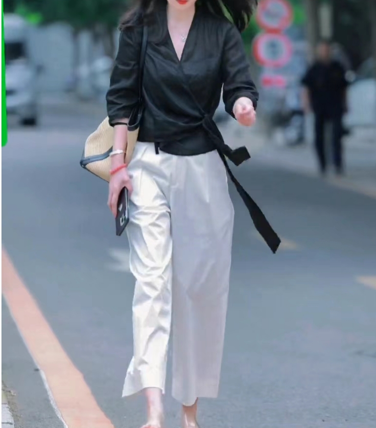 时尚潮流百搭精品女装dgd3393