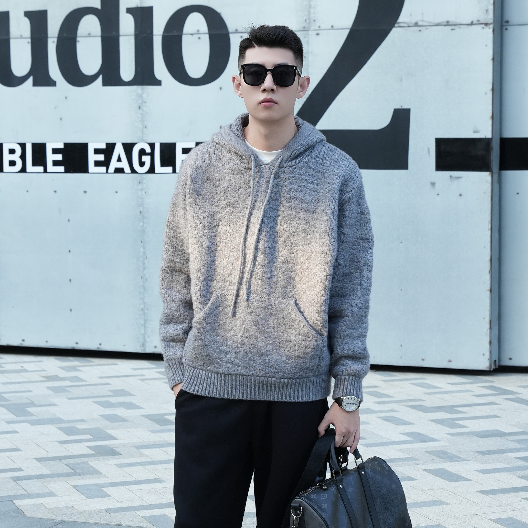 YEZHE新品秋冬老钱风纯色百搭休闲简约儒雅新品老钱风针织帽衫