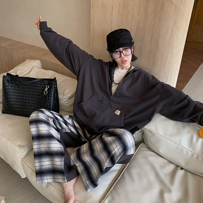 十三粥私服 旷形 慵懒休闲外套女秋宽松遮肉通勤实穿柔软舒适卫衣